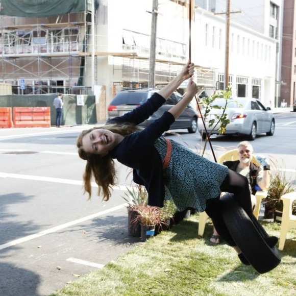 Meet your Posher, Liz - Picture 6 of 6